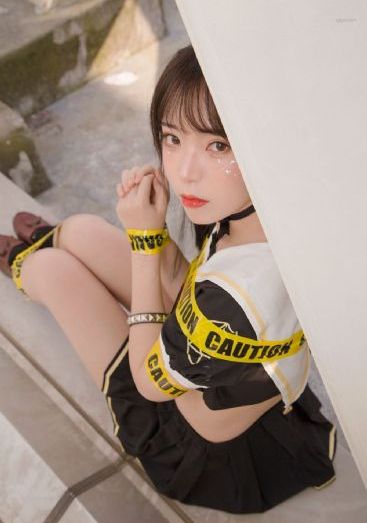 欧美新款打底衫_BD韩语电影完整版