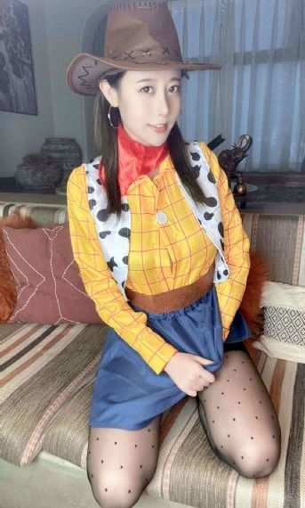 熟妇近觝偷子亂伦视频网站_720超清免费观看