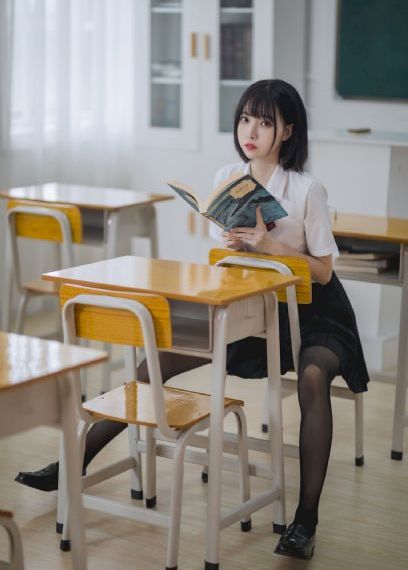 极品人妻少妇一区二区三区蜜桃_4K在线观看电视