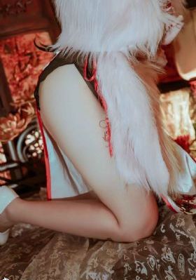 欧美一级幼女片_十万网红美女美酱