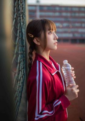 日韩美女露b艳图片_DVD高清在线观看
