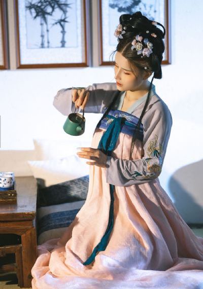 欧美水中性_BD韩语高清在线观看