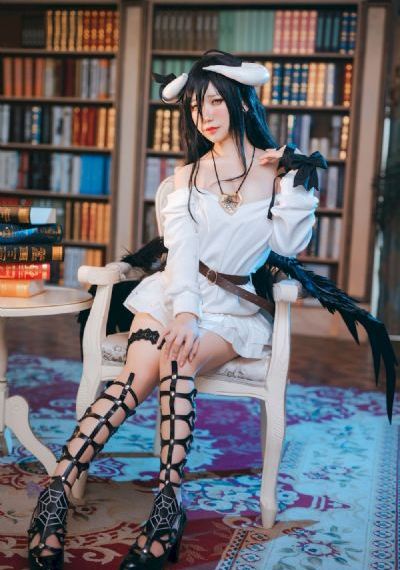 欧美高跟鞋子_剧情片高清完整版