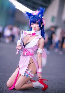 欧美阿v第一页sss_蓝光超清在线观看