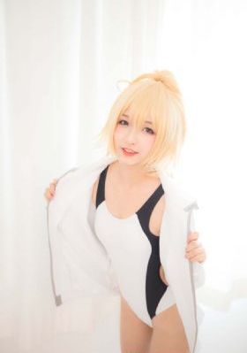 日韩服饰穿搭_1080免费全集观看